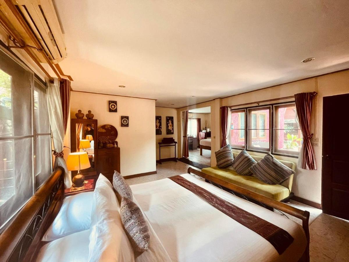 Joy'S House & Tour Bed & Breakfast Чиангмай Екстериор снимка