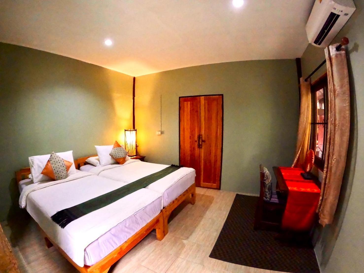 Joy'S House & Tour Bed & Breakfast Чиангмай Екстериор снимка