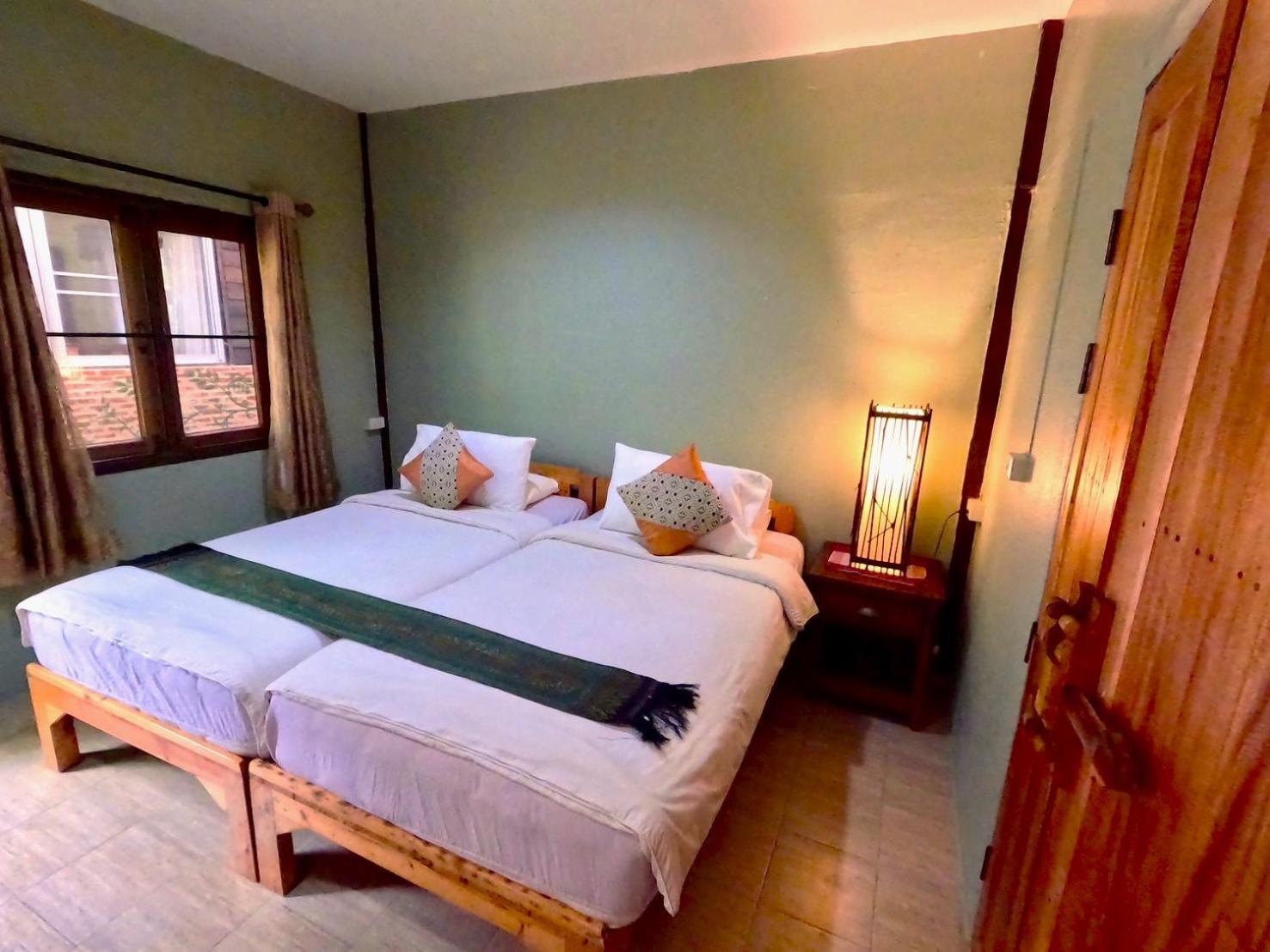 Joy'S House & Tour Bed & Breakfast Чиангмай Екстериор снимка