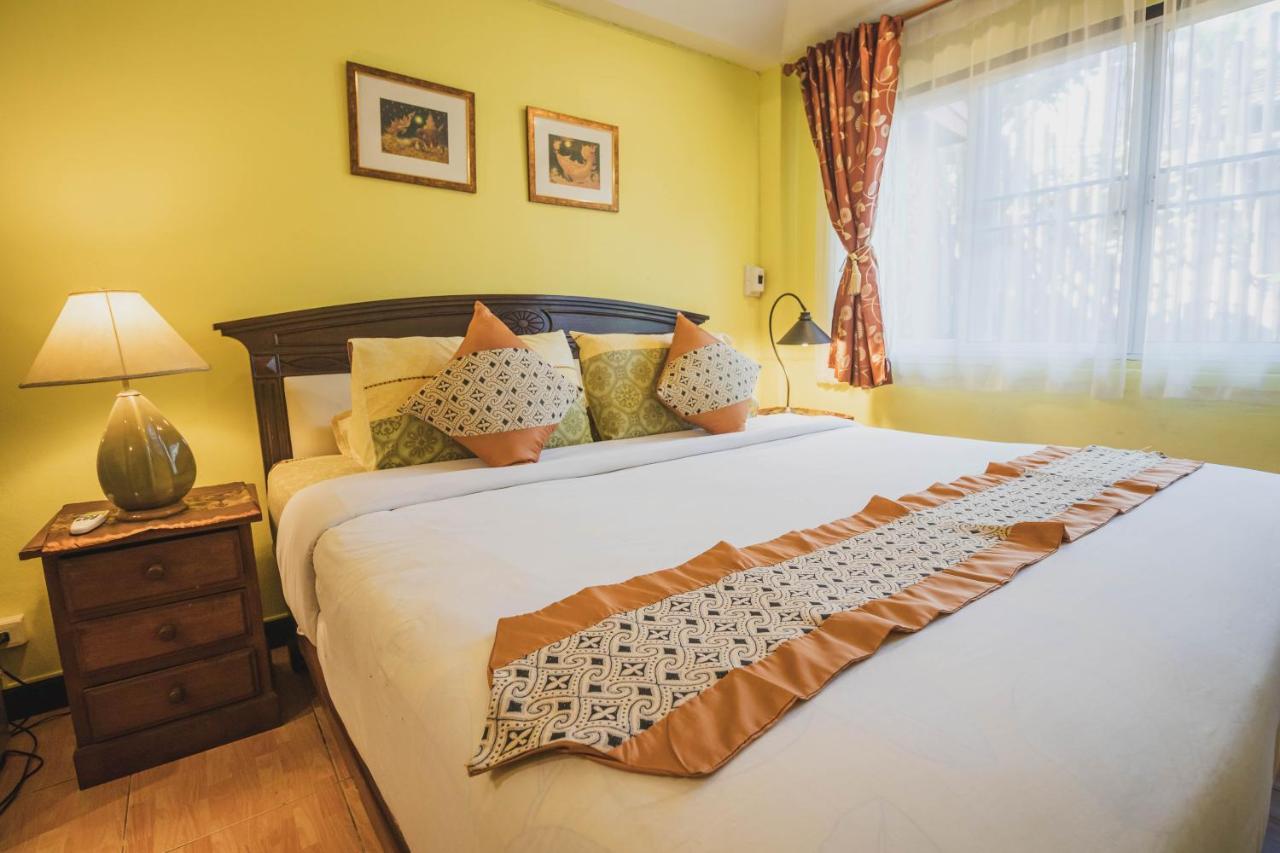 Joy'S House & Tour Bed & Breakfast Чиангмай Екстериор снимка